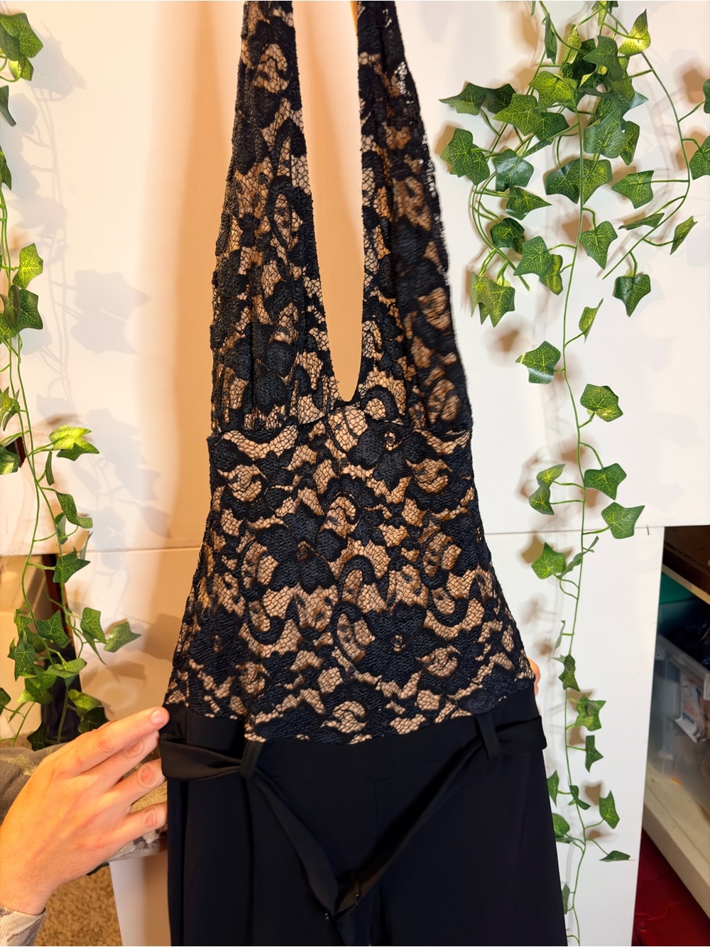 Bisou Bisou Black Lace Shoulder Bag with Beige Underlay